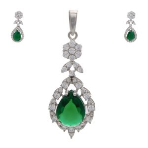 نیم ست پلاک و گوشواره طلا پیوه ژن کد S011